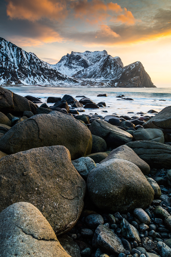 Une semaine en hiver à Lofoten en Norvège par Mikołaj Gospodarek une semaine en hiver a Lofoten en Norvege par Mikołaj Gospodarek 12 une-semaine-en-hiver-a-Lofoten-en-Norvege-par-Mikołaj-Gospodarek-12