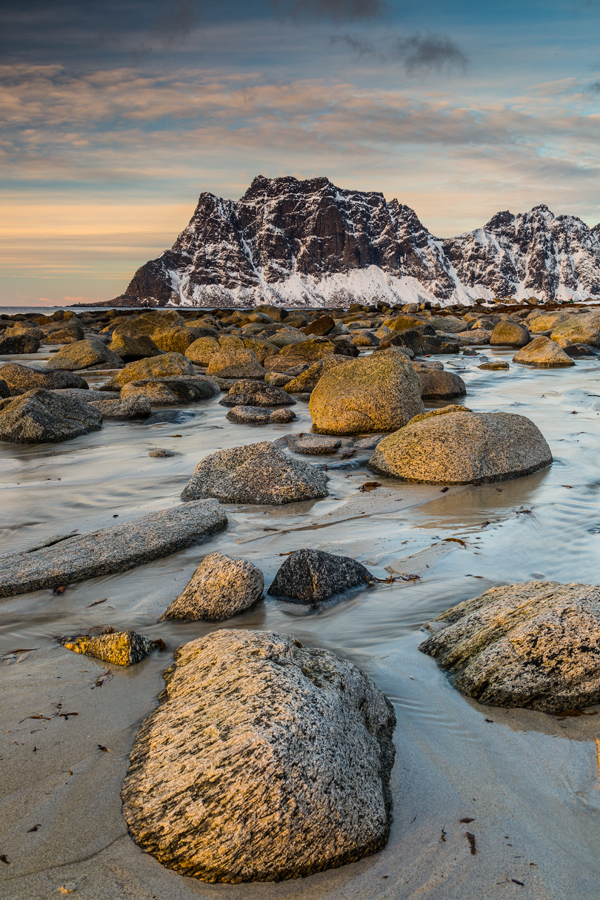 Une semaine en hiver à Lofoten en Norvège par Mikołaj Gospodarek une semaine en hiver a Lofoten en Norvege par Mikołaj Gospodarek 9 une-semaine-en-hiver-a-Lofoten-en-Norvege-par-Mikołaj-Gospodarek-9