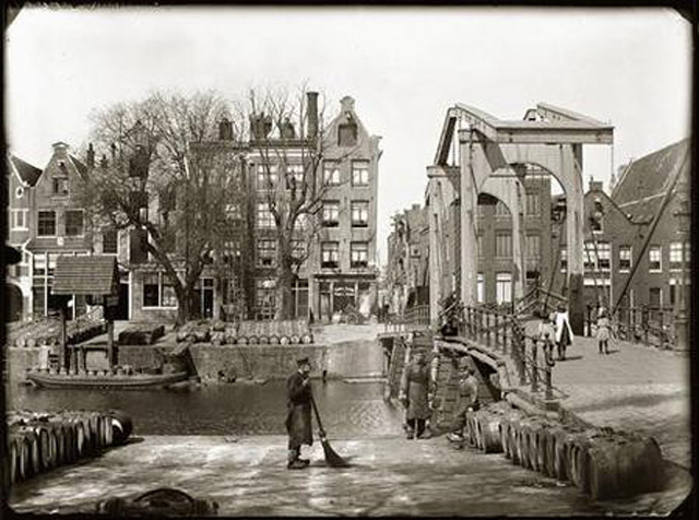 28 photos d'Amsterdam avant 1900 28 photos d Amsterdam avant 1900 vintage 15 28-photos-d-Amsterdam-avant-1900-vintage-15