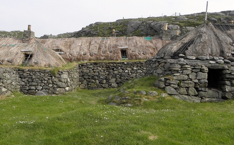 Les blackhouses d'Ecosse et d'Irlande Les blackhouses d Ecosse black houses irlande 1 Les-blackhouses-d-Ecosse-black-houses-irlande-1