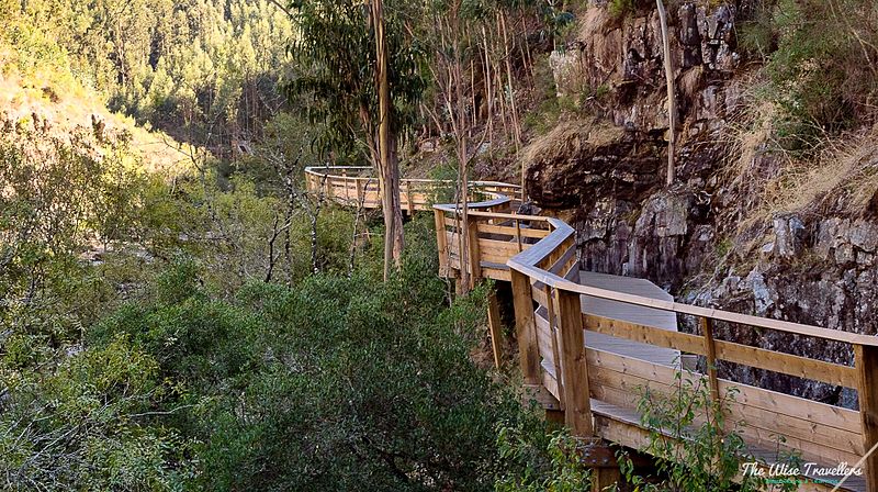 Paiva Walkways - 8 km de chemin de bois au milieu d'un paysage magnifique Paiva Walkways 8 km de chemin de bois au milieu d un paysage magnifique 2 Paiva-Walkways-8-km-de-chemin-de-bois-au-milieu-d-un-paysage-magnifique-2