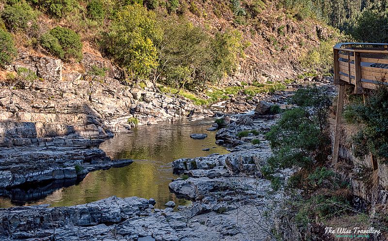 Paiva Walkways - 8 km de chemin de bois au milieu d'un paysage magnifique Paiva Walkways 8 km de chemin de bois au milieu d un paysage magnifique 3 Paiva-Walkways-8-km-de-chemin-de-bois-au-milieu-d-un-paysage-magnifique-3