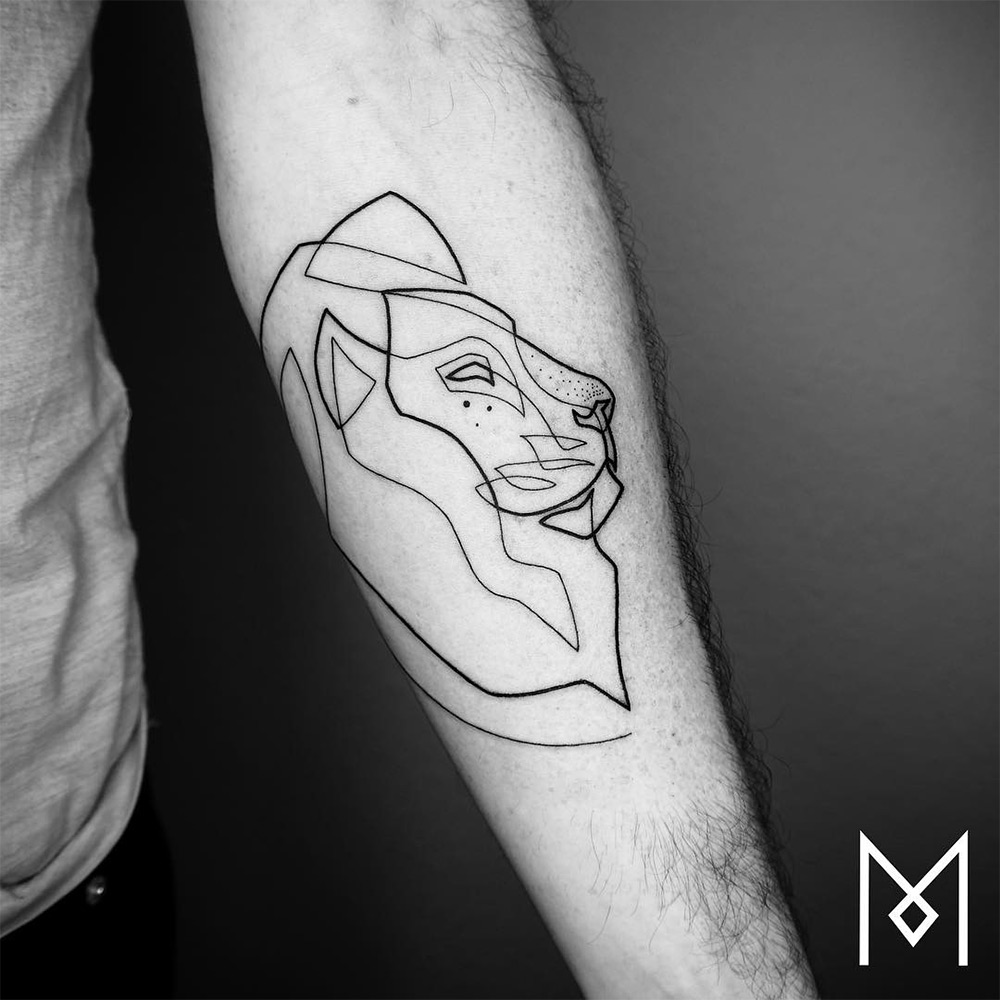 Les tatouages minimalistes linéaires de Mo Ganji De nouveaux tatouages en lignes continues par Mo Ganji 7 De-nouveaux-tatouages-en-lignes-continues-par-Mo-Ganji-7
