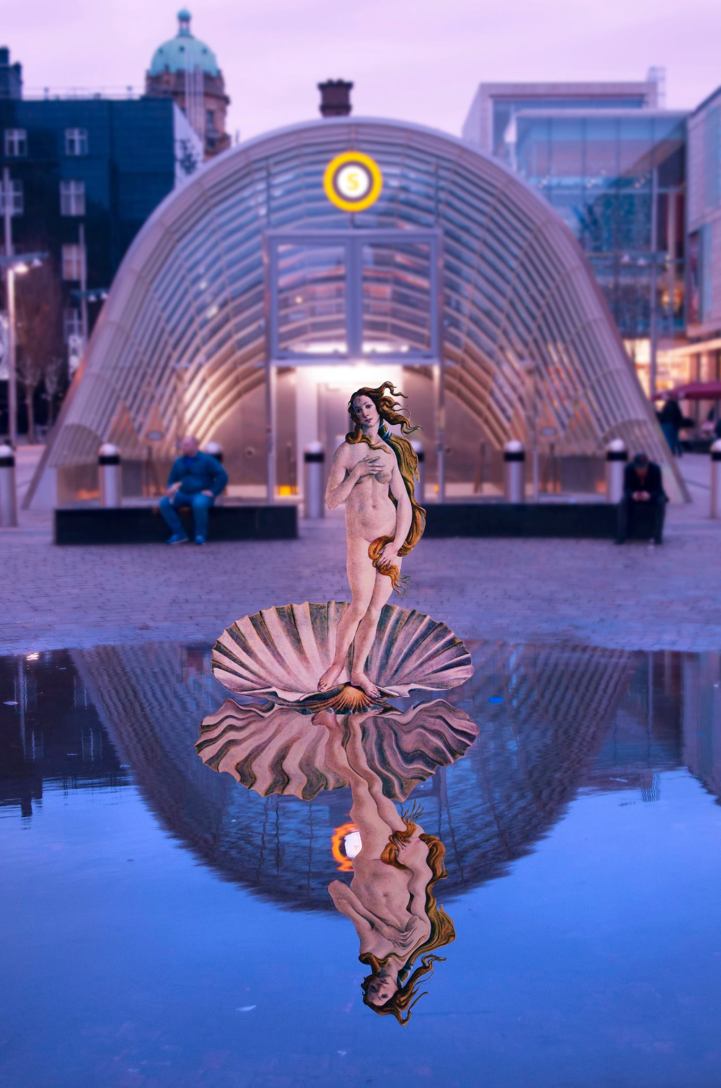 Des personnages de toiles célèbres dans des scènes modernes par Gabriel Nardelli Araujo Des personnages de toiles celebres dans des scenes modernes par Gabriel Nardelli Araujo 6 Des-personnages-de-toiles-celebres-dans-des-scenes-modernes-par-Gabriel-Nardelli-Araujo-6