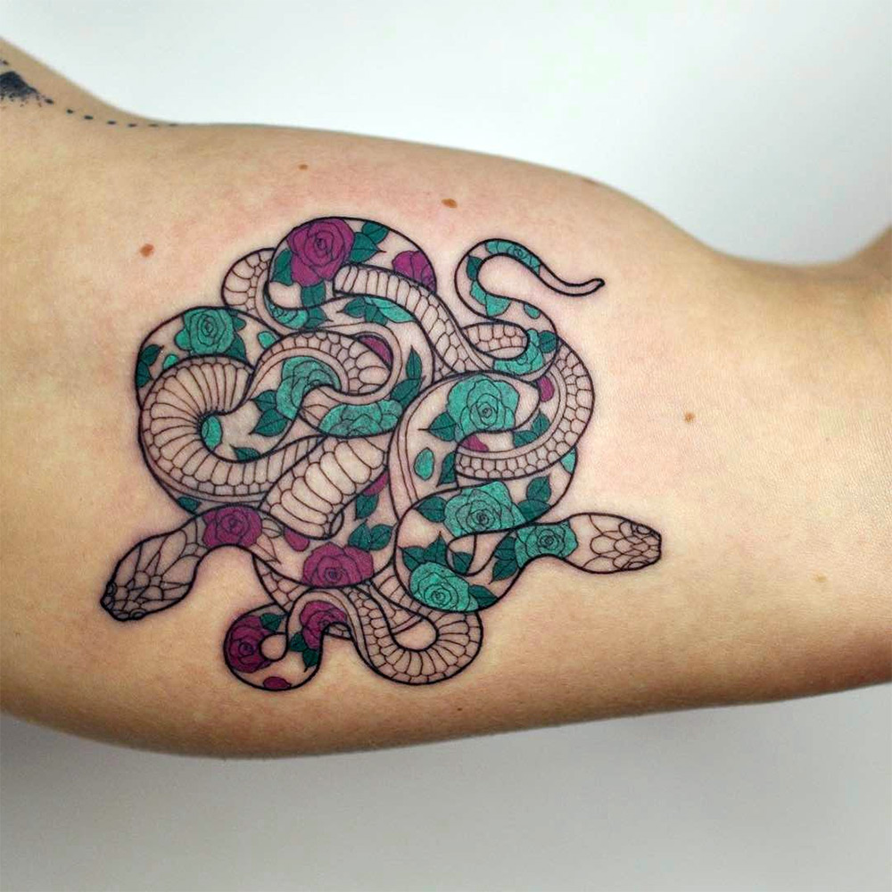 Les tatouages de serpents noirs et blancs de Mirko Sata de nouveaux tatouages de serpents par Mirko Sata 2 de-nouveaux-tatouages-de-serpents-par-Mirko-Sata-2