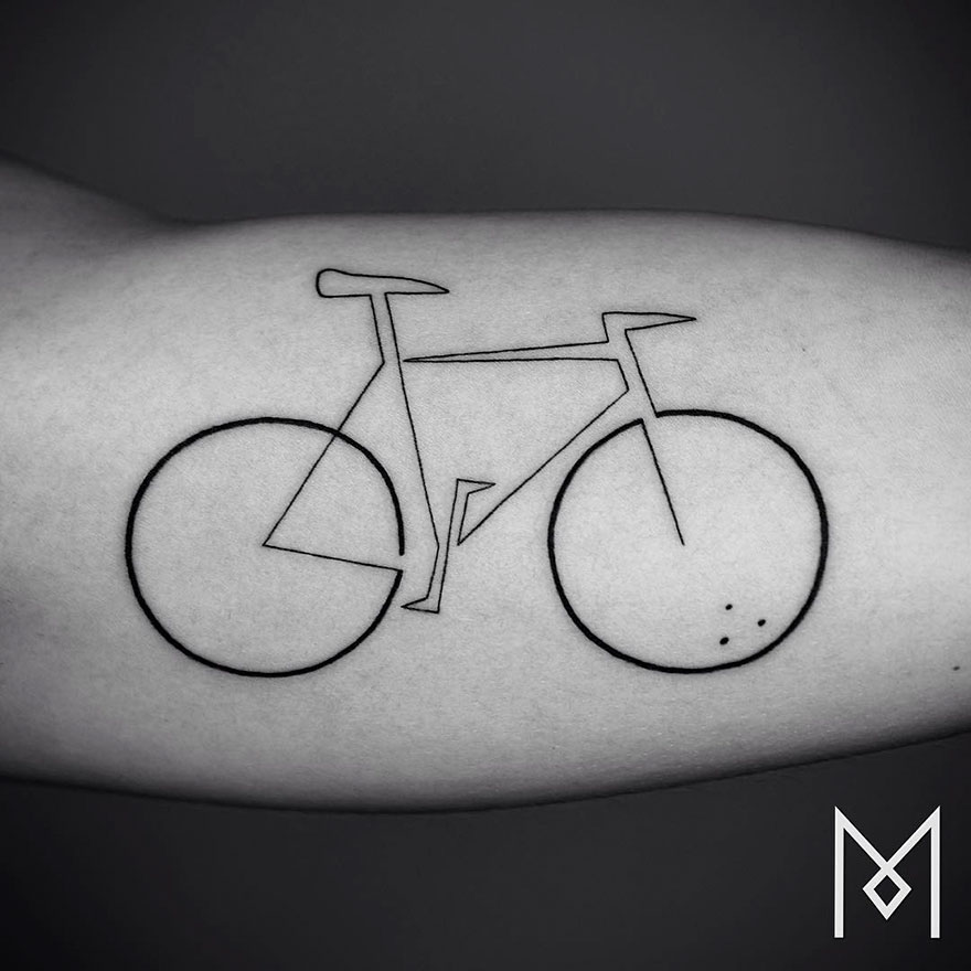 Les tatouages minimalistes linéaires de Mo Ganji de nouveaux tatouages minimalistes lineaires par Mo Ganji 6 de-nouveaux-tatouages-minimalistes-lineaires-par-Mo-Ganji-6