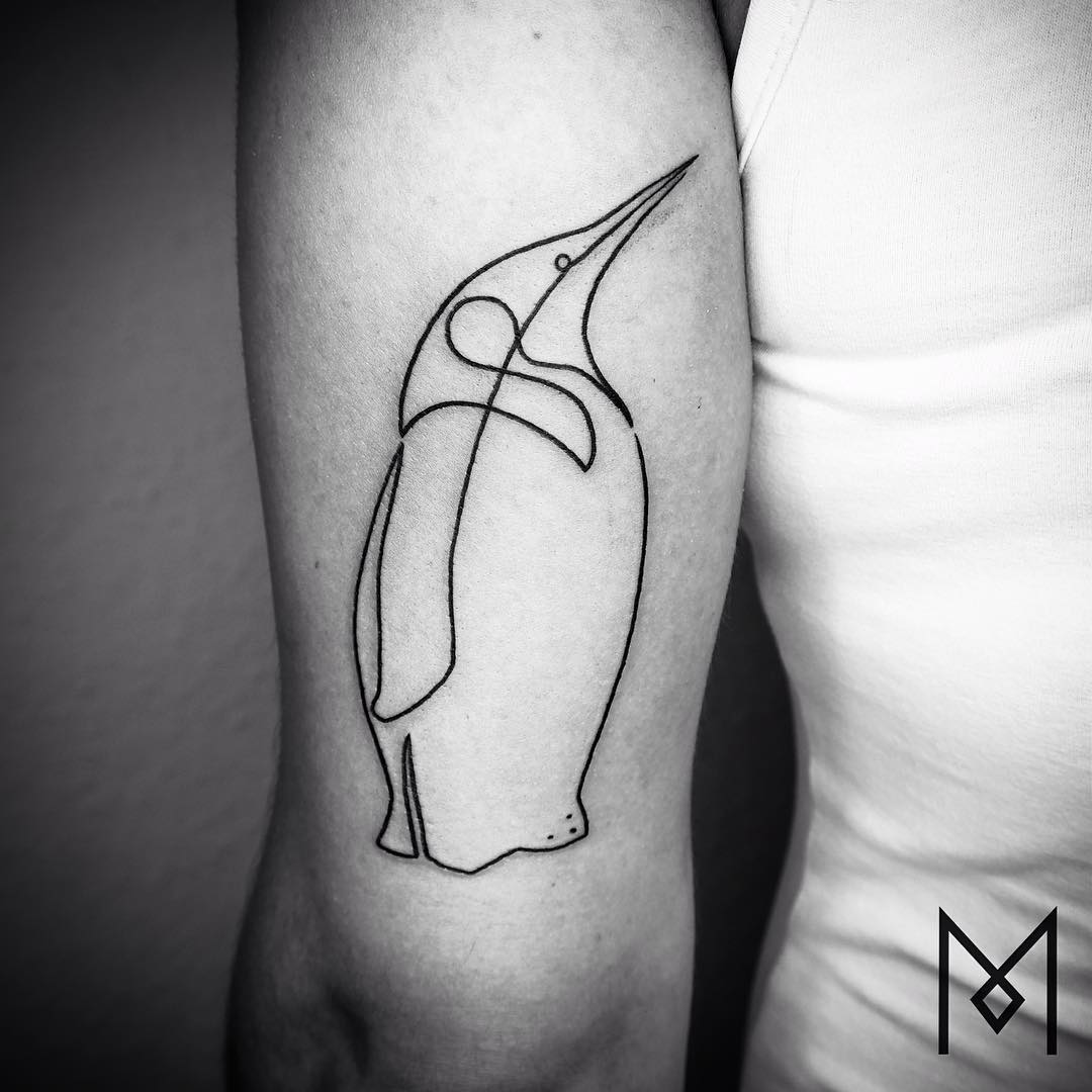 Les tatouages minimalistes linéaires de Mo Ganji tatouages en lignes continues de Mo Ganji 1 tatouages-en-lignes-continues-de-Mo-Ganji-1