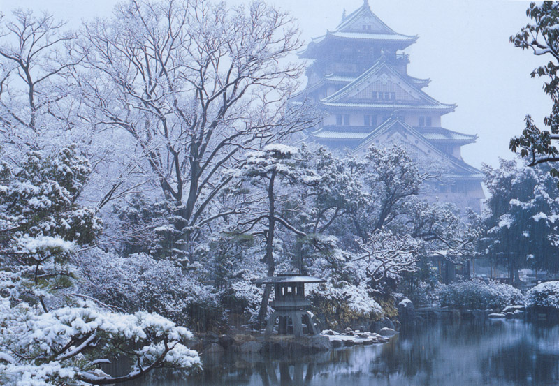 30 raisons de visiter le Japon 30 raisons de visiter le japon chateau Osaka 30-raisons-de-visiter-le-japon-chateau-Osaka