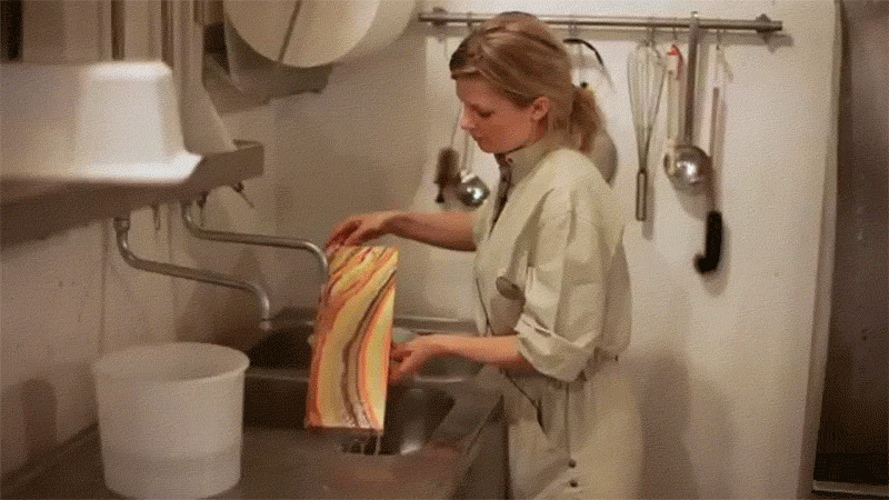 Les planchers de bois de couleur marbrés de Penille Snedker Hansen Les planchers de bois de couleur marbres de Penille Snedker Hansen 12 Les-planchers-de-bois-de-couleur-marbres-de-Penille-Snedker-Hansen-12