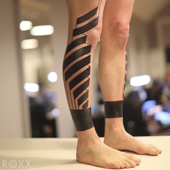 Les tatouages géométriques de Roxx Les tatouages geometriques de Roxx 8 Les-tatouages-geometriques-de-Roxx-8