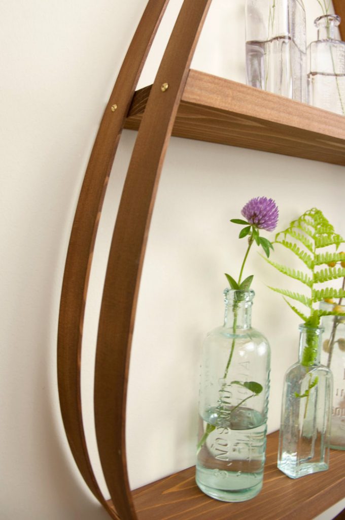 Des étagères en forme de goutte d'eau des etageres en forme de goutte d eau par Wavertree 4 des-etageres-en-forme-de-goutte-d-eau-par-Wavertree-4