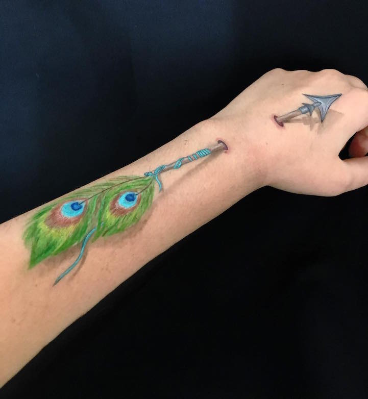 Du body-painting surréaliste sur les mains par Lisha Simpson du body painting surrealiste sur les mains par Lisha Simpson 9 du-body-painting-surrealiste-sur-les-mains-par-Lisha-Simpson-9