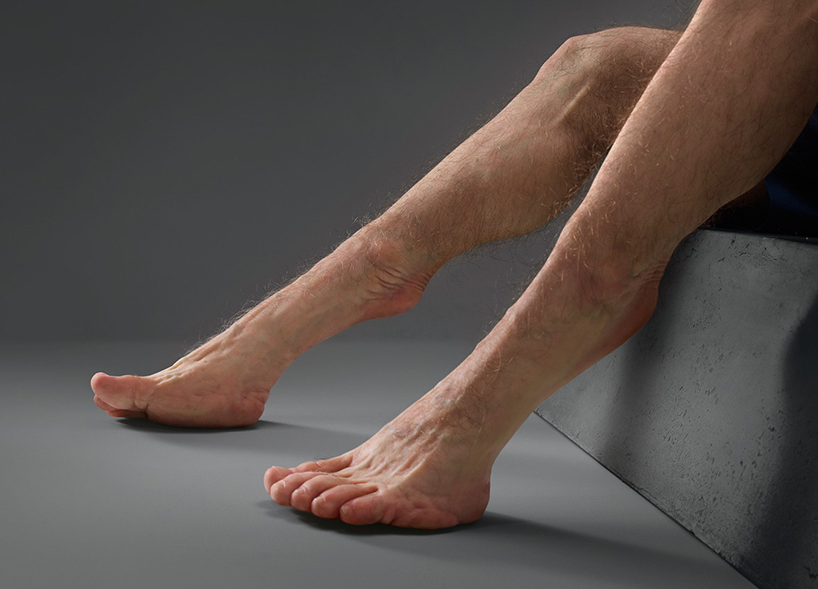 Jambes et pieds de Graham Jambes et pieds de Graham adaptés pour mieux résister aux accidents de voiture