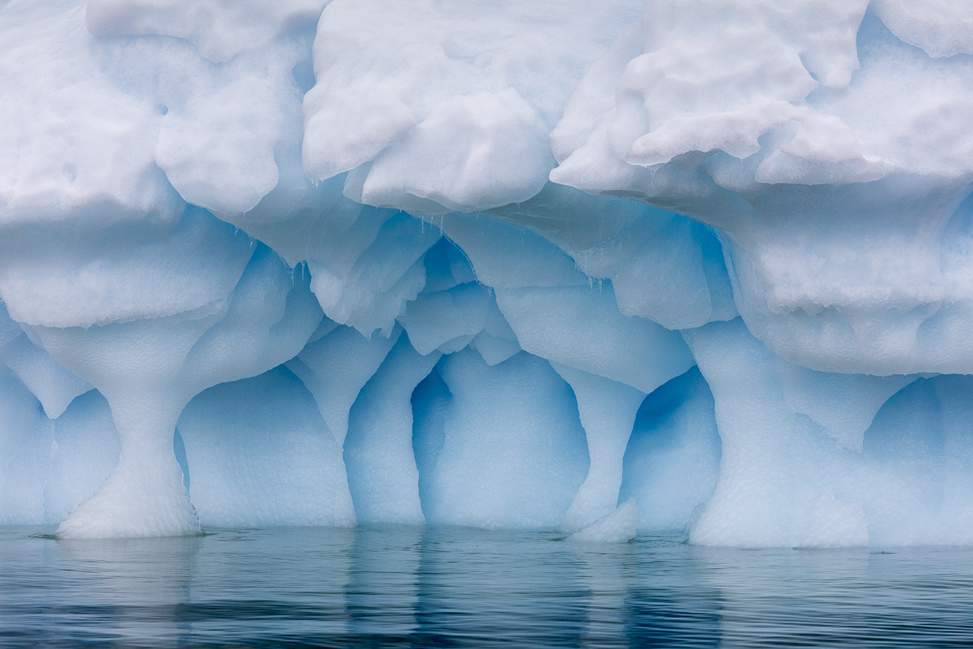 La glace bleue de l'antarctique par Julieanne Kost La glace bleue de l antarctique par Julieanne Kost 14 La glace bleue de l antarctique par Julieanne Kost 14