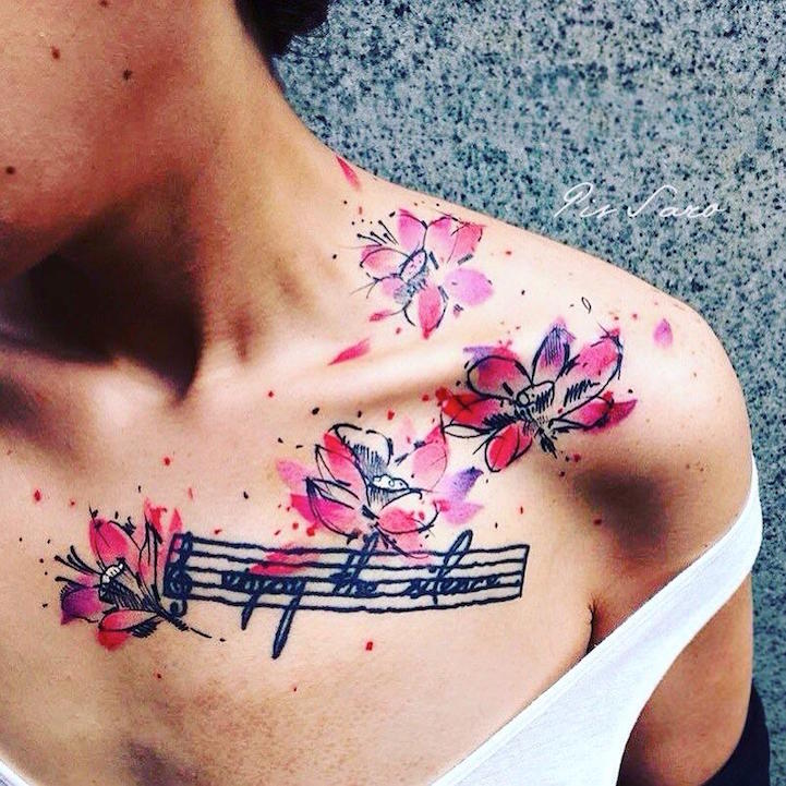 Les délicats tatouages de fleurs de Pis Saro Les delicats tatouages de fleurs de Pis Saro 17 Les-delicats-tatouages-de-fleurs-de-Pis-Saro-17
