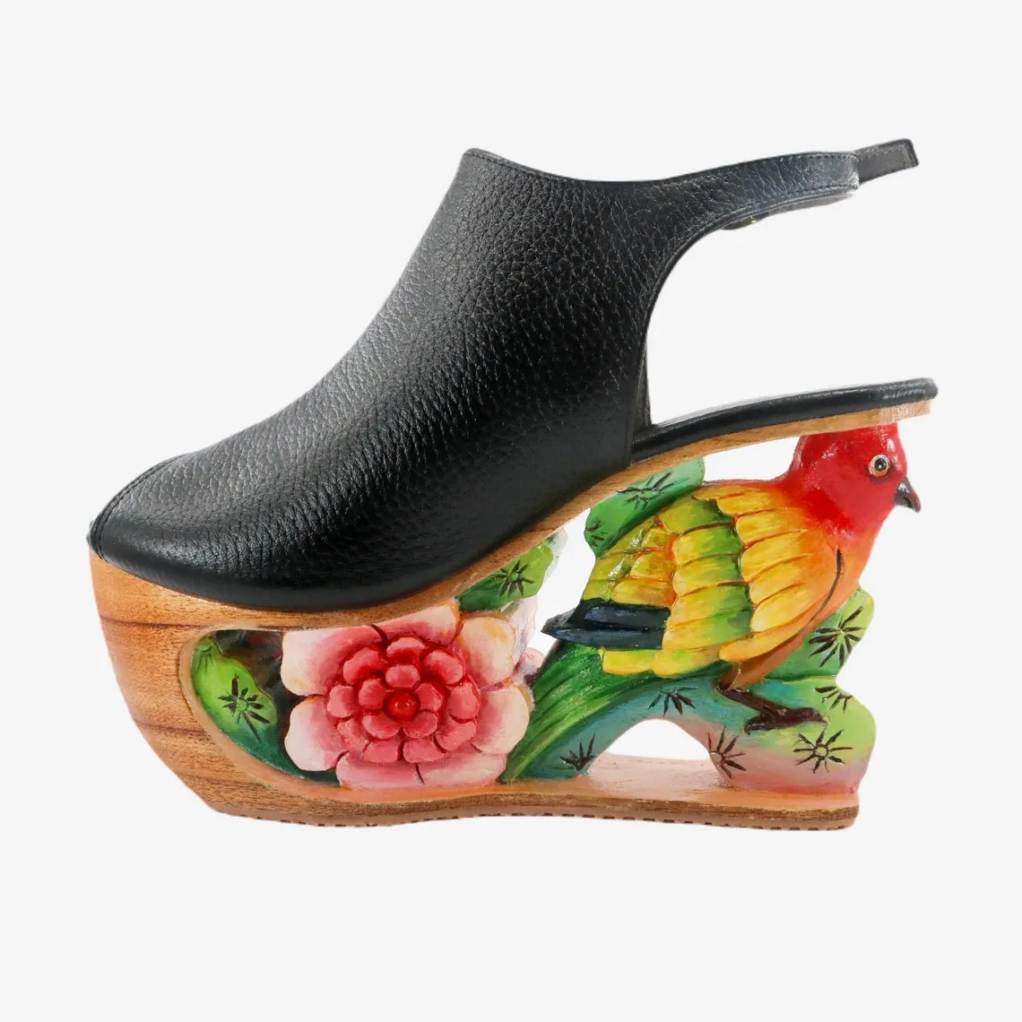 Des chaussures aux semelles de bois sculptées chaussures aux semelles de bois sculptees concues par LanVy Nguyen 6 chaussures-aux-semelles-de-bois-sculptees-conçues-par-LanVy-Nguyen-6