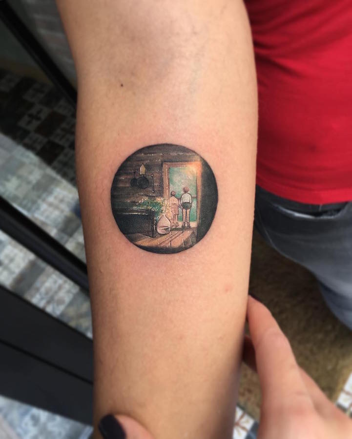 Les tatouages en vignettes circulaires de Eva Krdbk Les tatouages en vignettes circulaires de Eva Krdbk 15 Les-tatouages-en-vignettes-circulaires-de-Eva-Krdbk-15