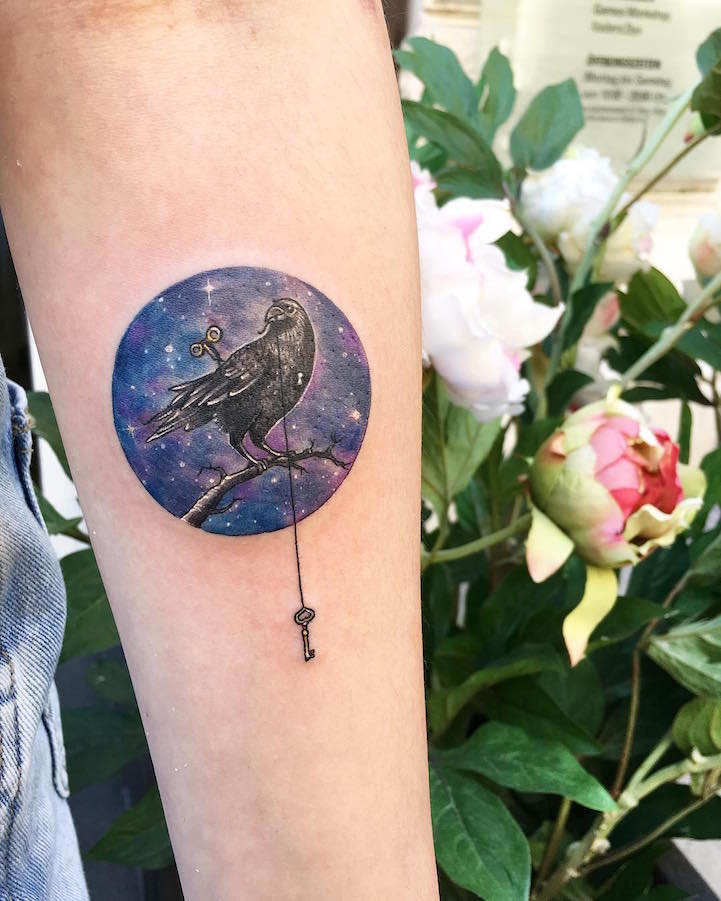 Les tatouages en vignettes circulaires de Eva Krdbk Les tatouages en vignettes circulaires de Eva Krdbk 8 Les-tatouages-en-vignettes-circulaires-de-Eva-Krdbk-8