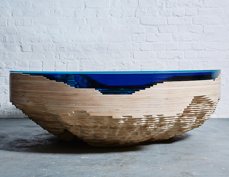 Abyss Horizon - une table de multiple couche de bois imitant l'océan par Christopher Duffy Abyss Horizon une table de multiple couche de bois imitant l ocean par Christopher Duffy 8 abyss-horizon-une-table-de-multiple-couche-de-bois-imitant-l-ocean-par-christopher-duffy-8
