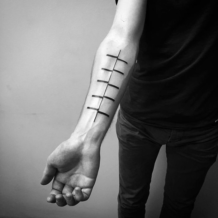 Les tatouages minimalistes de Stanislaw Wilczynski - digimatism Les tatouages minimalistes de Stanislaw Wilczynski digimatism 13 les-tatouages-minimalistes-de-stanislaw-wilczynski-digimatism-13