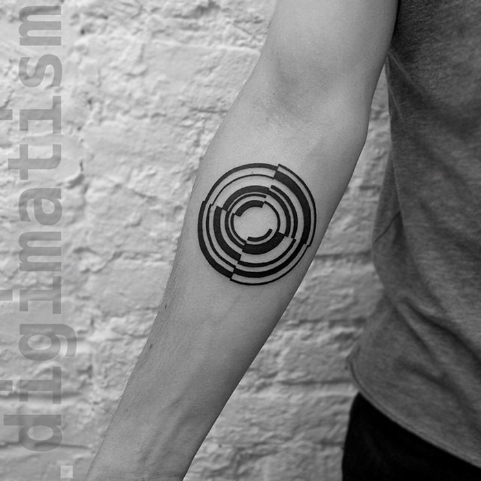 Les tatouages minimalistes de Stanislaw Wilczynski - digimatism Les tatouages minimalistes de Stanislaw Wilczynski digimatism 15 les-tatouages-minimalistes-de-stanislaw-wilczynski-digimatism-15