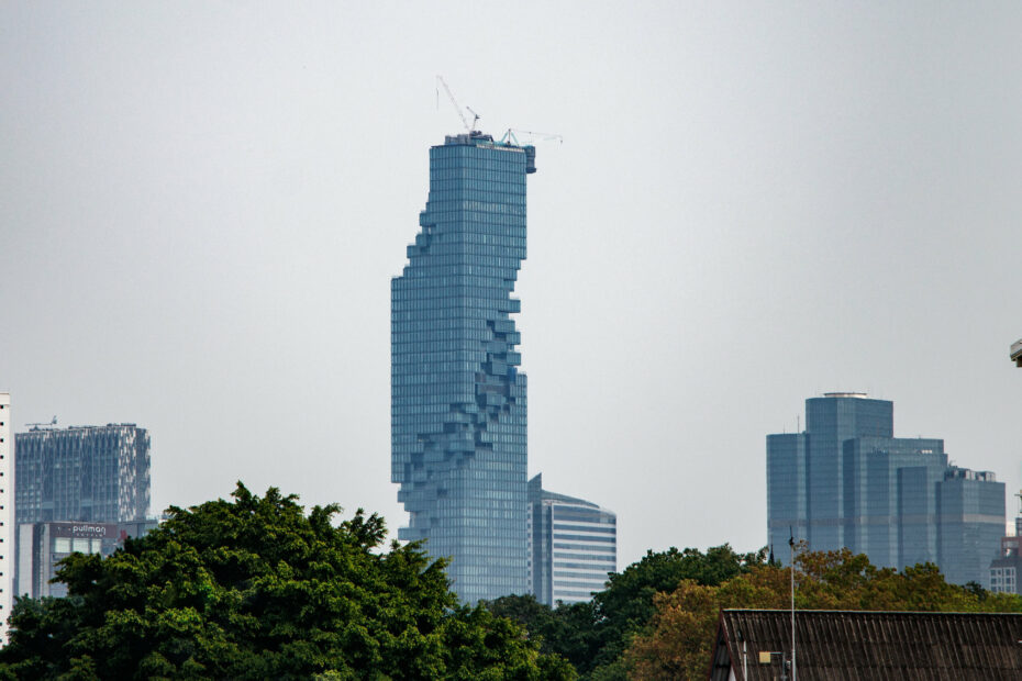 Le MahaNakhon, tour pixelisée de Bangkok