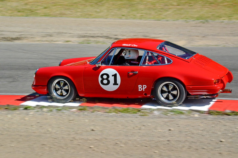 10 des meilleures supercars des années 60 10 des meilleures supercars des annees 60 Porsche 911 10-des-meilleures-supercars-des-annees-60-Porsche-911