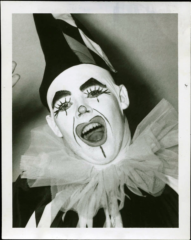 34 photos vintage de clowns horribles et terrifiants 34 photos vintage de clown horribles et terrifiants 11 34-photos-vintage-de-clowns-horribles-et-terrifiants-11
