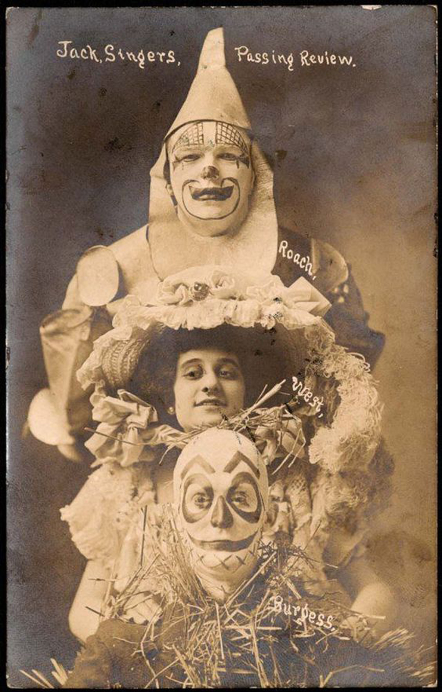 34 photos vintage de clowns horribles et terrifiants 34 photos vintage de clown horribles et terrifiants 34 34-photos-vintage-de-clown-horribles-et-terrifiants-34