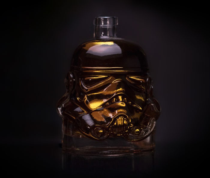 La carafe à décanter Stormtrooper La carafe a decanter Stormtrooper flacon star wars whisky 4 la-carafe-a-decanter-stormtrooper-flacon-star-wars-whisky-4
