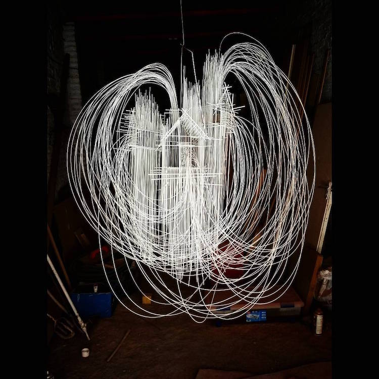 Les sculptures surréalistes d'architecture façon griffonage de David Moreno Les sculptures surrealistes d architecture facon griffonage de David Moreno 8 les-sculptures-surrealistes-d-architecture-facon-griffonage-de-david-moreno-8