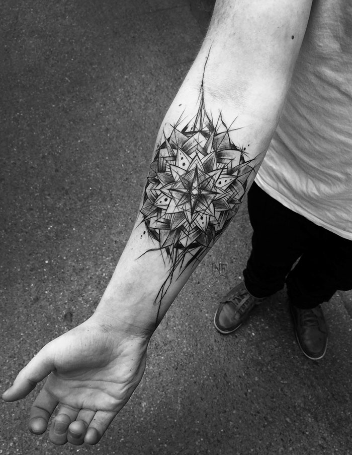 Les superbes tatouages en forme d'esquisse de Inez Janiak tatouages en forme d esquisse par Inez Janiak 25 tatouages-en-forme-d-esquisse-par-inez-janiak-25