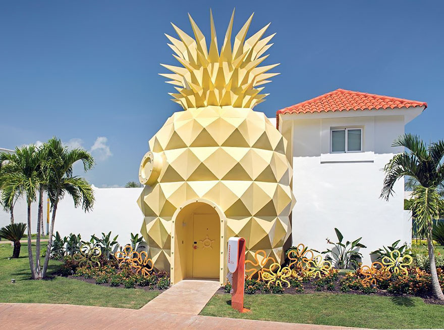 Une maison ananas de Bob l'éponge à louer une maison ananas de bob l eponge a louer 8 une-maison-ananas-de-bob-l-eponge-a-louer-8