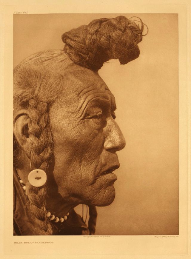 40 portraits d'amérindiens du début du 20ème siècle par Edward S. Curtis 40 portraits d amerindiens du debut du 20eme siecle par Edward S Curtis 10 40-portraits-d-amerindiens-du-debut-du-20eme-siecle-par-edward-s-curtis-10