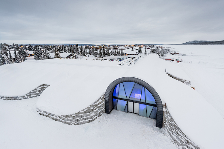 Le célèbre hôtel de glace suédois Icehotel est désormais ouvert 365 jours par an. Le celebre hotel de glace suedois Icehotel est desormais ouvert 365 jours par an 14 le-celebre-hotel-de-glace-suedois-icehotel-est-desormais-ouvert-365-jours-par-an-14