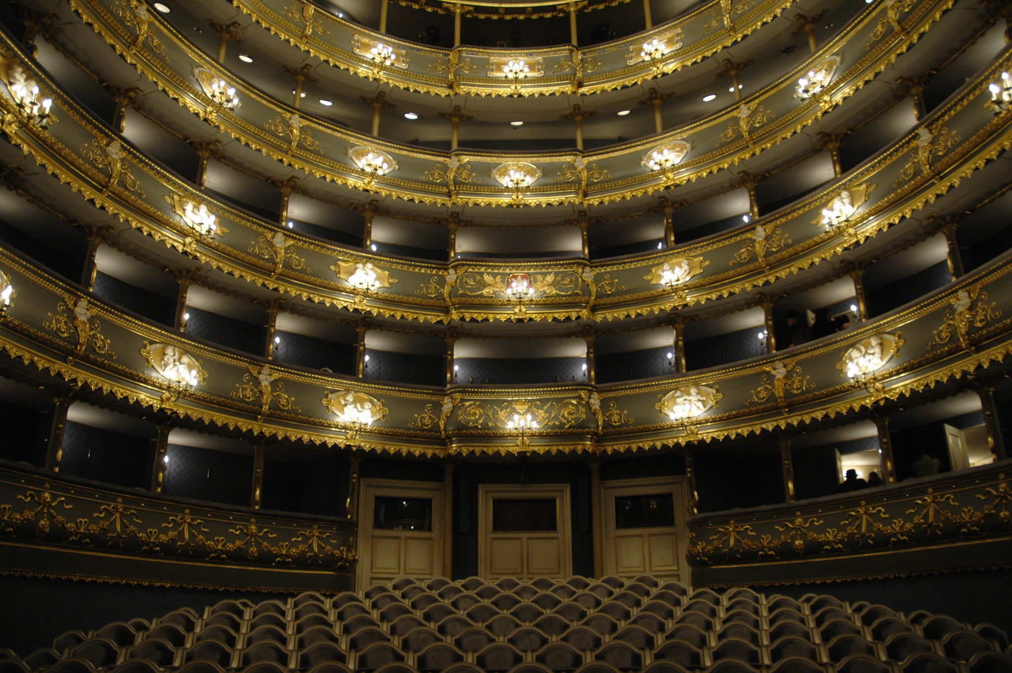 12 des plus beaux opéras du monde 12 des plus beaux operas du monde 8 prague 12-des-plus-beaux-operas-du-monde-8-prague