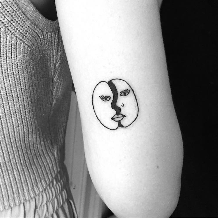 Les tatouages minimalistes surréalistes inspirés de Picasso et autres par Daisy Watson Les tatouages minimalistes surrealistes inspires de Picasso et autres par Daisy Watson 5 Les tatouages minimalistes surrealistes inspires de Picasso et autres par Daisy Watson 5