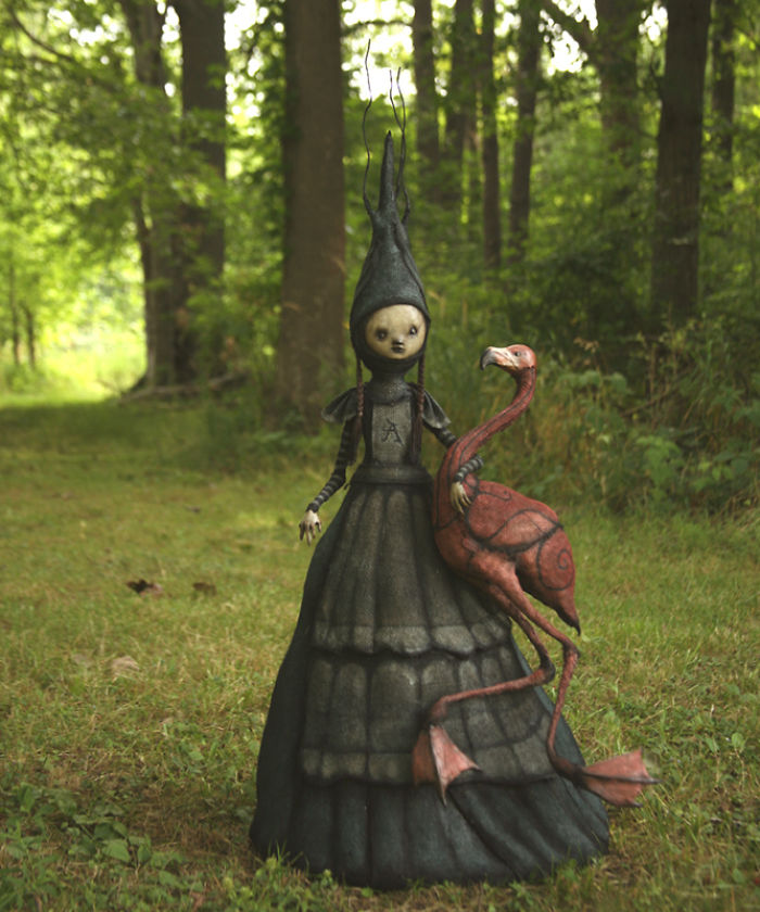 Scott Radke sculpte des créatures de son imaginaire Scott Radke sculpte des creatures de son imaginaire 16 Scott Radke sculpte des creatures de son imaginaire 16