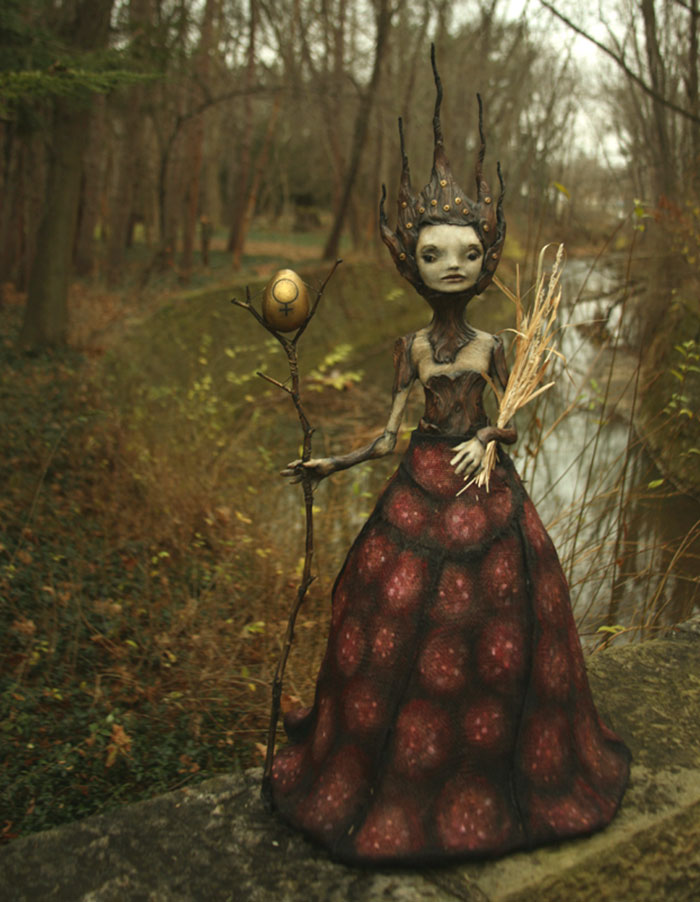 Scott Radke sculpte des créatures de son imaginaire Scott Radke sculpte des creatures de son imaginaire 3 Scott Radke sculpte des creatures de son imaginaire 3