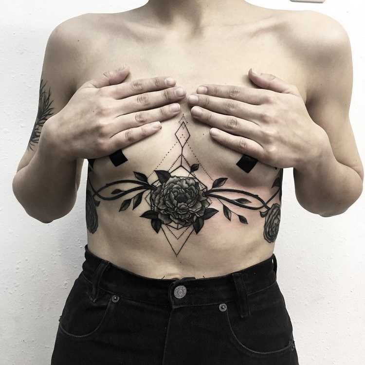 Les tatouages de fleurs de Vlada Shevchenko Les tatouages de fleurs de Vlada Shevchenko 13 Les tatouages de fleurs de Vlada Shevchenko 13