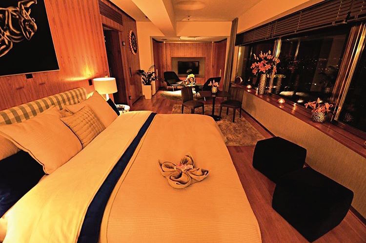 Un hôtel d'une seule chambre mais avec vue panoramique sur Prague Tower Park Praha un hotel d une seule chambre mais avec vue panoramique sur Prague 6 Tower Park Praha un hotel d une seule chambre mais avec vue panoramique sur Prague 6