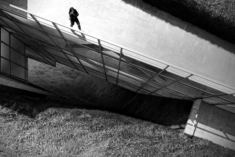 Un concept de maison dans une falaise d'Islande par Alex Hogrefe un concept de maison dans une falaise d Islande par Alex Hogrefe 7 Un concept de maison dans une falaise d'Islande par Alex Hogrefe 7
