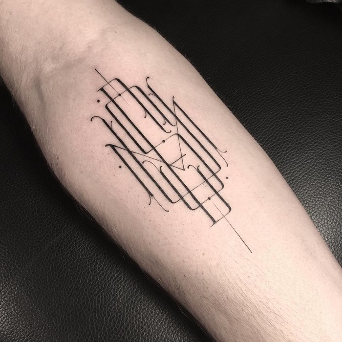 Les délicats tatouages typographiques de Léo Gavaggio Les delicats tatouages typographiques de Leo Gavaggio 19 Les délicats tatouages typographiques de Léo Gavaggio 19