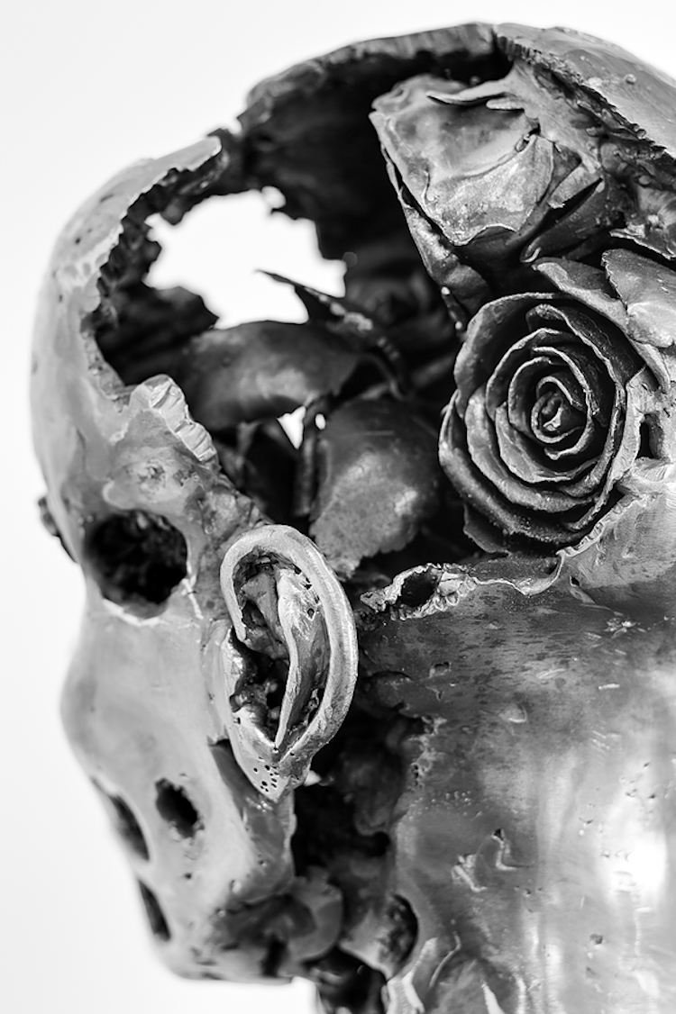 Les sculptures qui explorent la mortalité de Regardt van der Meulen Les sculptures qui explorent l mortalite de Regardt van der Meulen 11 Les-sculptures-qui-explorent-l-mortalite-de-Regardt-van-der-Meulen-11 Ephemeral