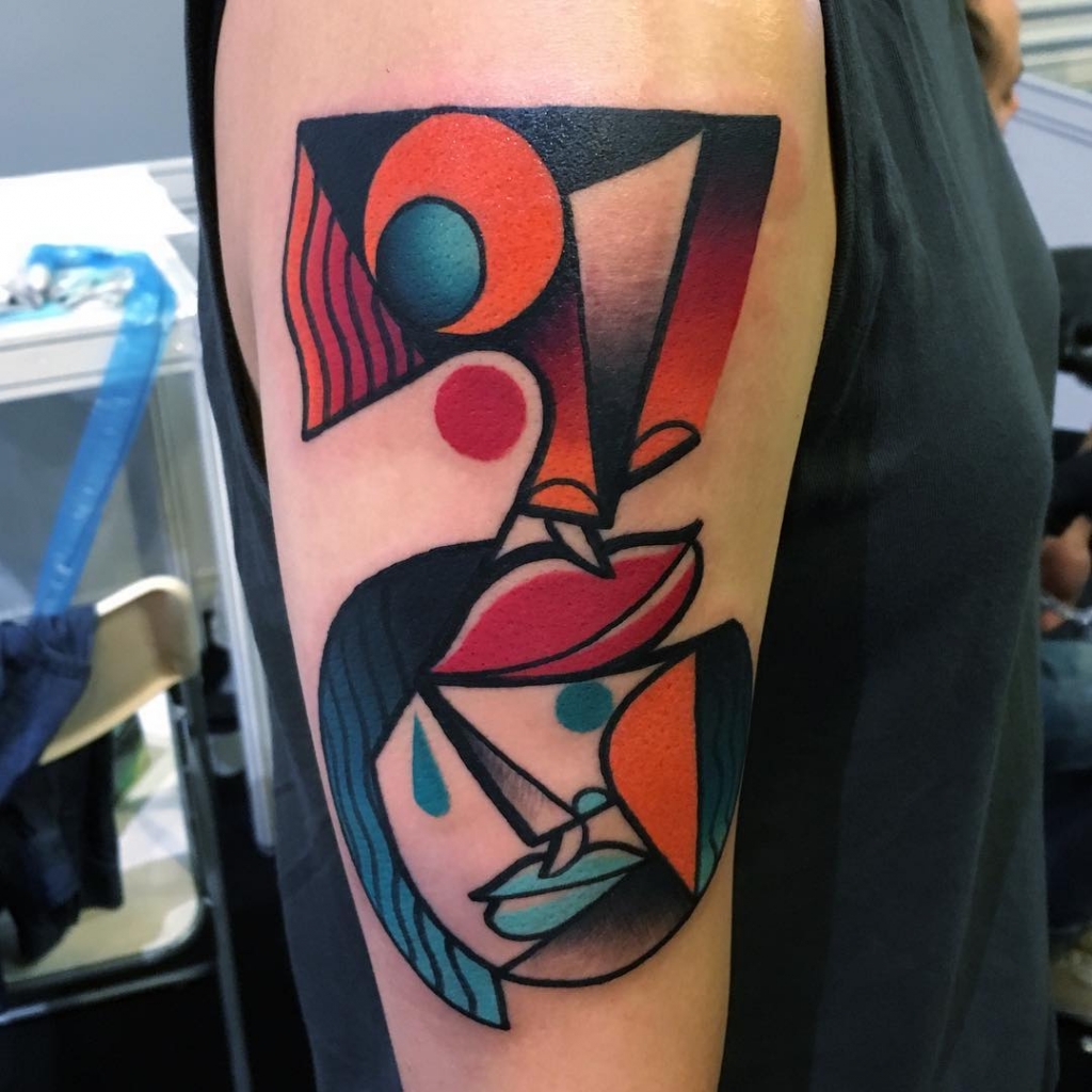 Les tatouages cubistes colorés inspirés de Picasso de Mike Boyd Les tatouages cubistes colores inspires de Picasso de Mike Boyd 7 Les tatouages cubistes colores inspires de Picasso de Mike Boyd 7