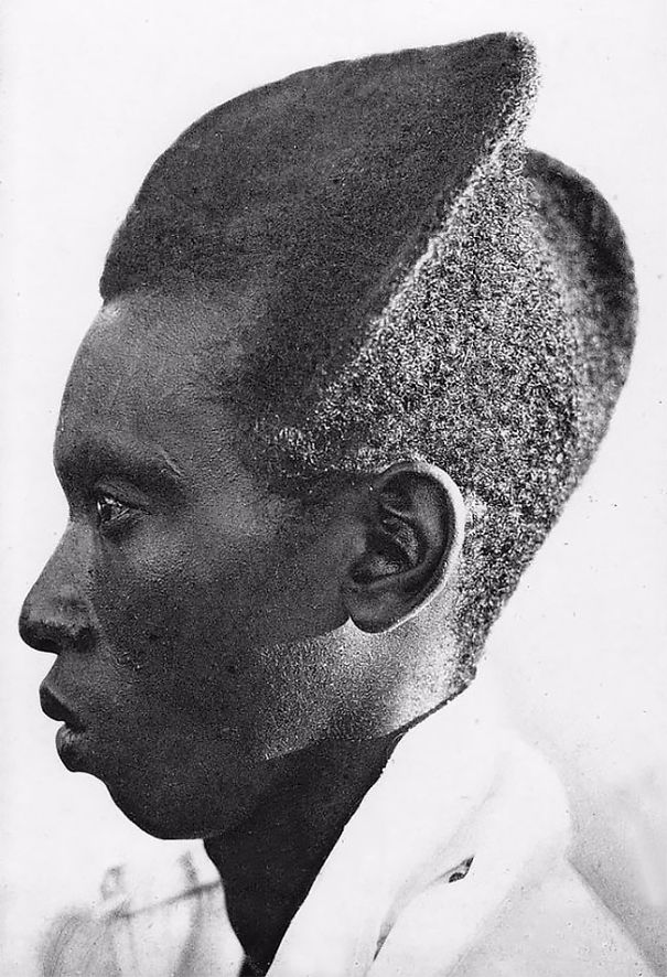 Des photos vintage de la coupe de cheveux Amasunzu du Rwanda photos vintage de la coupe de cheveux Amasunzu du Rwanda 3 Des photos vintage de la coupe de cheveux Amasunzu du Rwanda 3