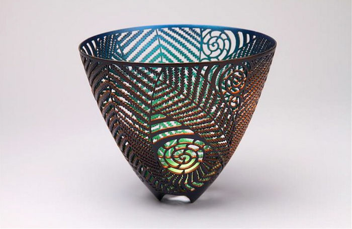 Les sculptures en forme de vases inspirées par la nature kenyanne de Gordon Pembridge sculptures en forme de vases inspirees par la nature kenyanne et australienne par Gordon Pembridge 19 Les sculptures en forme de vases inspirées par la nature kenyanne de Gordon Pembridge 19