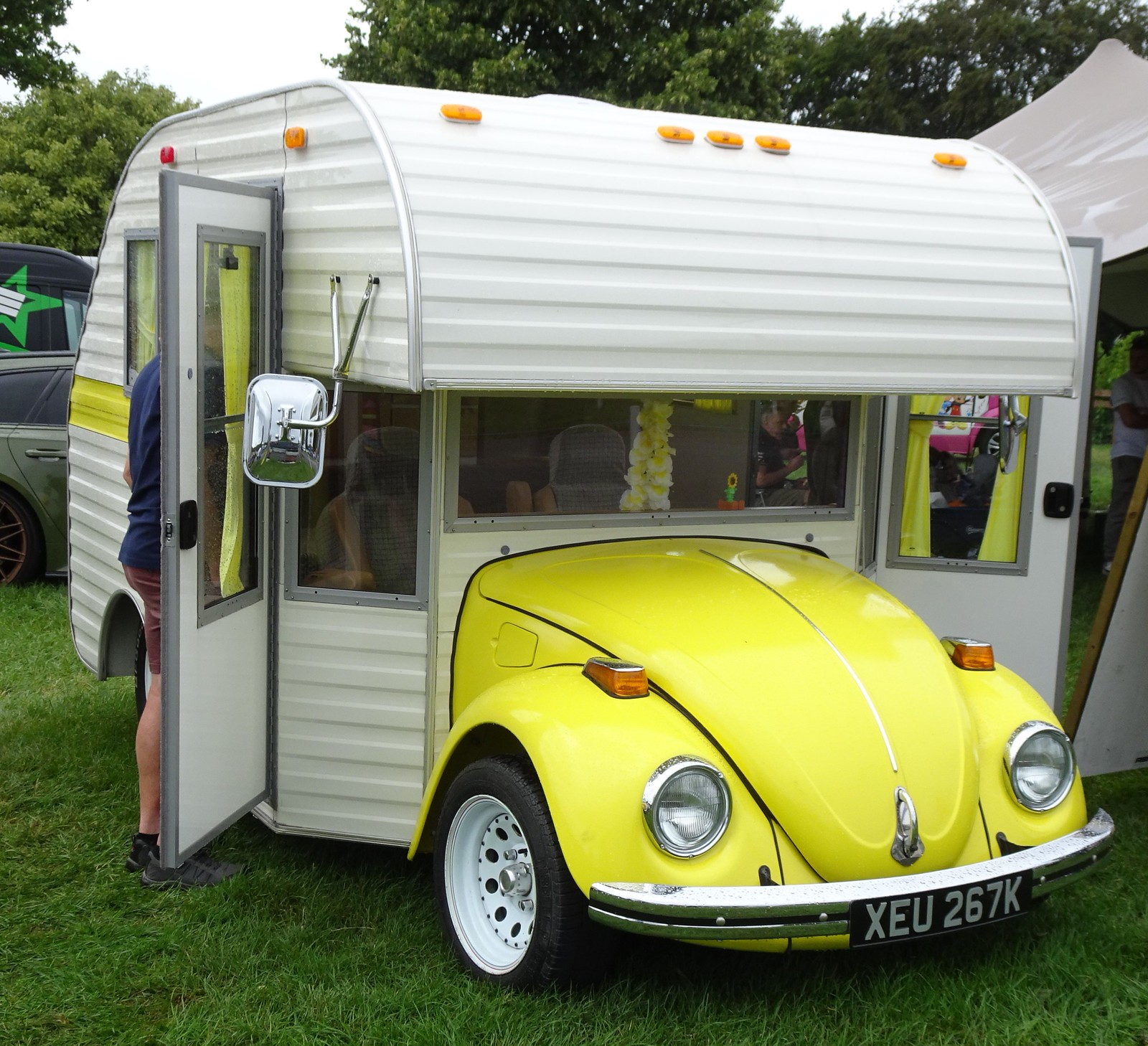 VW MiniHome, Coccinelle camping-car proche du Super Bugger VW MiniHome, Coccinelle camping-car proche du Super Bugger