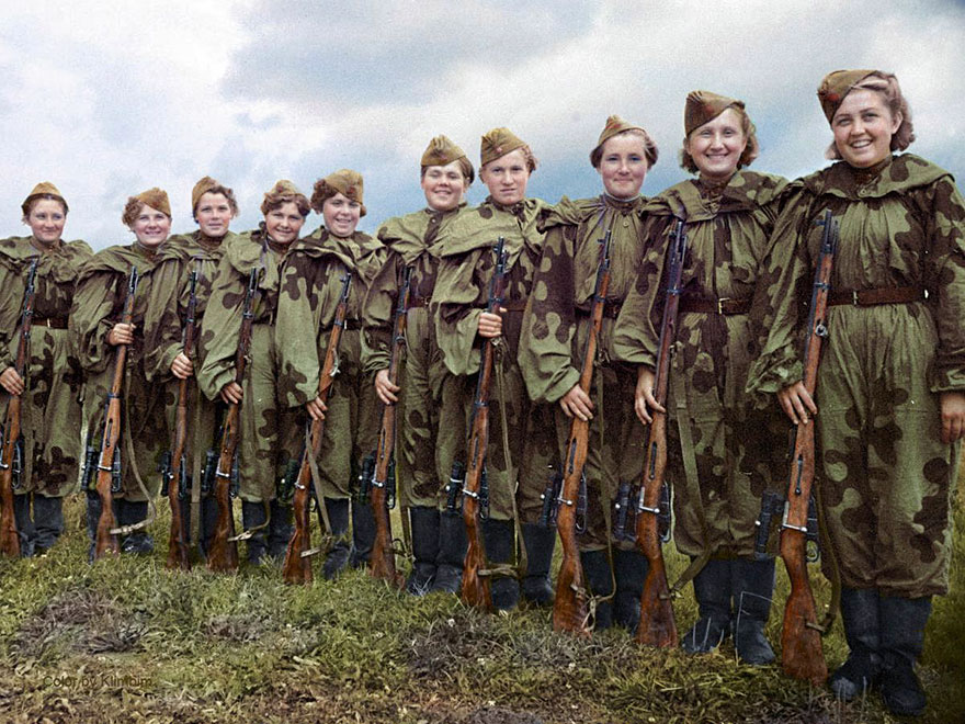 Portraits colorisés de femmes snipers russes tueuses de nazis Portraits colorises de femmes snipers russes tueuses de nazis 3 Portraits colorises de femmes snipers russes tueuses de nazis 3