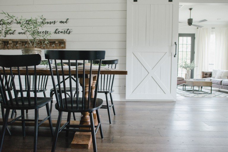 The barndominium : la magnifique restauration d'une grange en maison luxueuse the barndominium la magnifique restauration d une grange en maison luxueuse 13 the-barndominium-la-magnifique-restauration-d-une-grange-en-maison-luxueuse-13